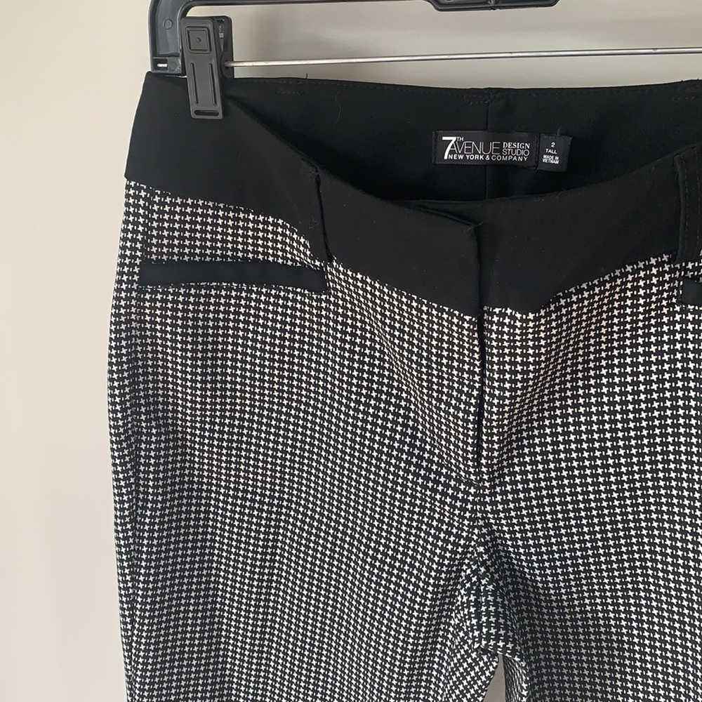 7th Avenue Design Studio New York & Company Checkered Dress Pant Size 2 Tall